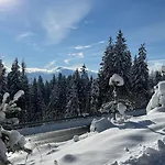 펜션 краєвид 야블루니츠야